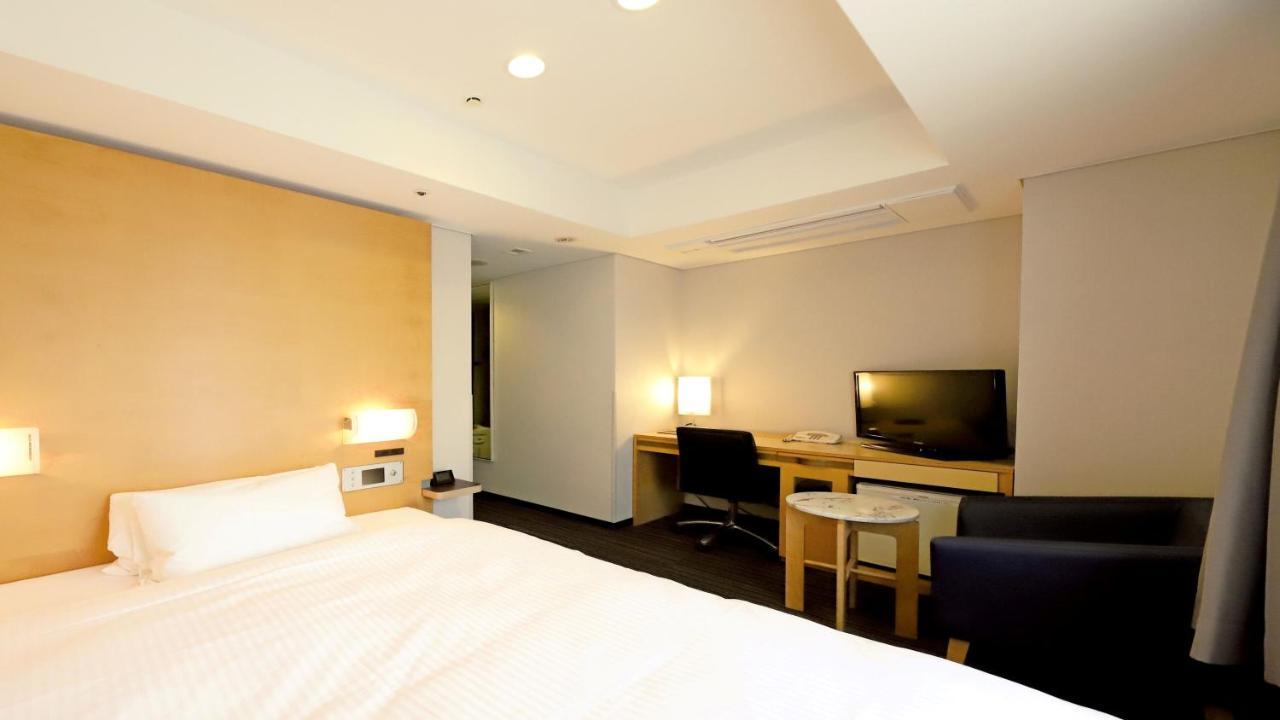 Smile Hotel Osaka Yotsubashi Esterno foto